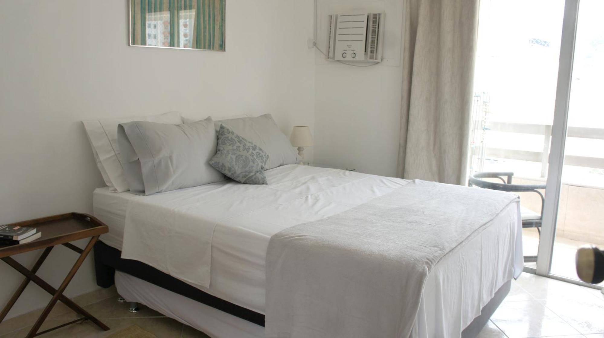 Apartamento Flat - Localizacao Em Copacabana Com Vista O Cristo E Estacionamento Río de Janeiro